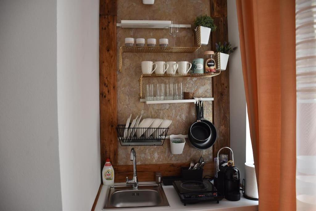 Apartment In Belgrade With Small Parking Space Exterior photo